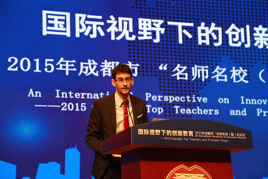 以色列驻成都领事馆副总领事 雅各布先生讲话.JPG