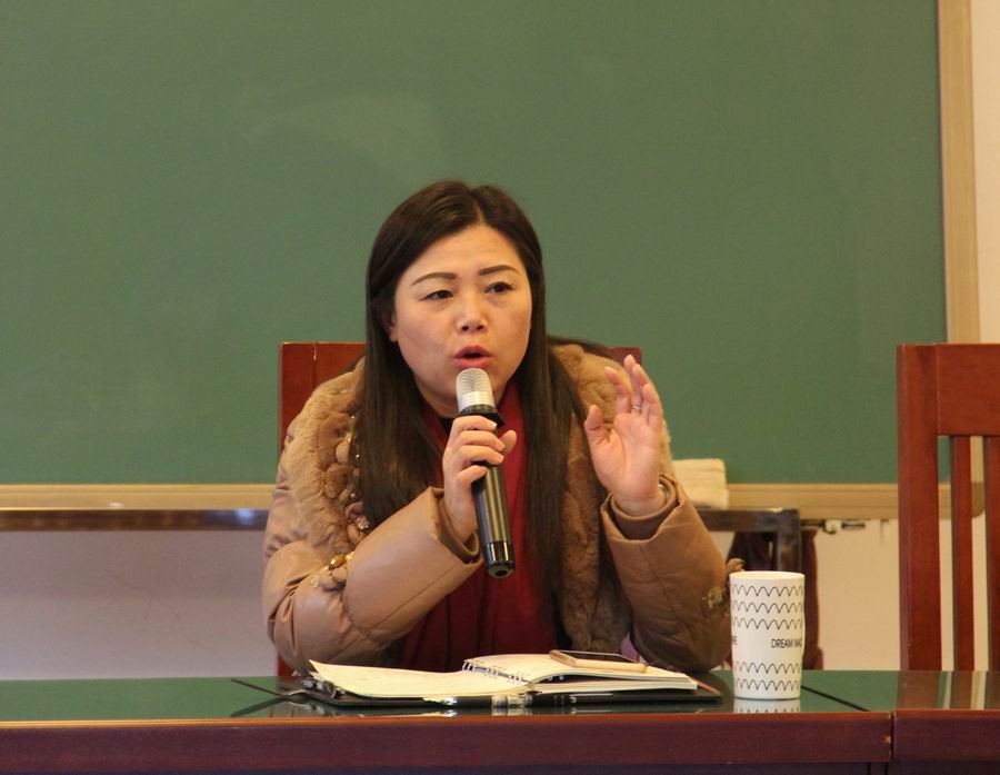 调整大小 10总课题组负责人李笑非校长做指导.jpg