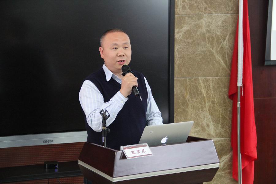 调整大小 5“基于核心素养的国际理解校本课程开发行动研究”子课题负责人王翔宇老师作总结.JPG